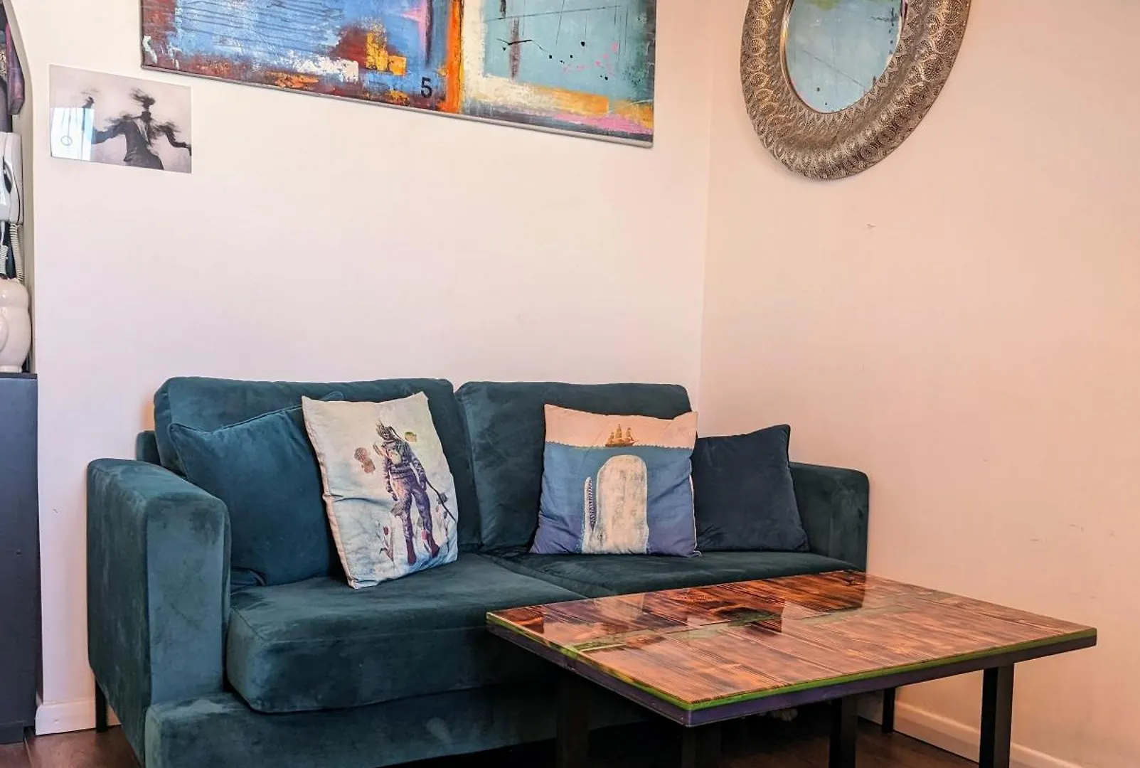 Central Hove Quiet Top Floor Flat With Terrace